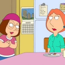 I Griffin: Meg con la madre Lois  in una scena di The Hand That Rocks the Wheelchair