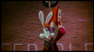 Roger e Jessica Rabbit in una scena di Chi ha incastrato Roger Rabbit?