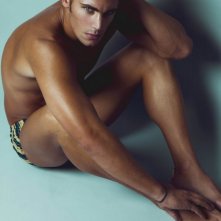 Mario Ermito in uno scatto in costume da bagno