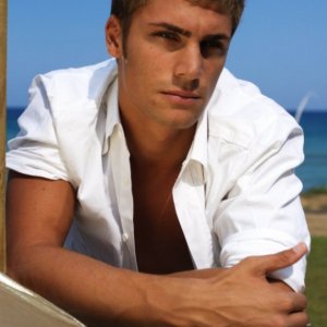 Una foto di Mario Ermito concorrente del GF12