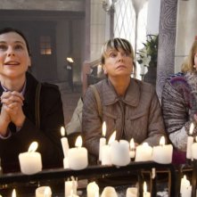 Eine ganz heiße Nummer: Bettina Mittendorfer, Rosalie Thomass e Gisela Schneeberger raccolte in preghiera
