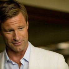 The Rum Diary: Aaron Eckhart in una scena