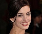 Anne Hathaway diventa produttrice