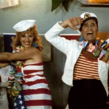 Monica Vitti con Alberto Sordi in Polvere di Stelle