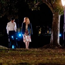 Kate Hudson passeggia in riva al lago insieme a Gael Garcìa Bernal ne Il mio angolo di paradiso