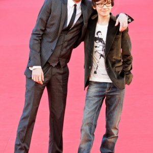 Asa Butterfield e Brian Selznick sul red carpet del Festival di Roma