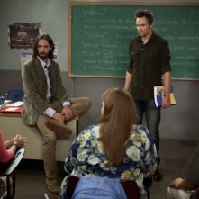 Community: Irene Sugene Choi, Joel McHale, Martin Starr e Alison Brie in una scena dell'episodio Geography of Global Conflict