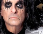 Alice Cooper in Dark Shadows