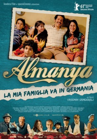 Almanya - La mia famiglia va in Germania: la locandina italiana del film