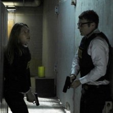 Fringe: Anna Torv e Seth Gabel nell'episodio Novation