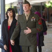 Morena Baccarini E Damian Lewis In Una Scena Dell Episodio Pilot Di Homeland 221829