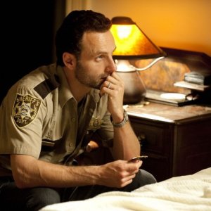 The Walking Dead: Andrew Lincoln nell'episodio La rosa di Cherokee