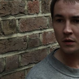 Ghosted: un primo piano di Martin Compston, protagonista del film