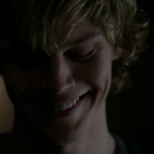American Horror Story: Evan Peters nell'episodio Piggy, Piggy