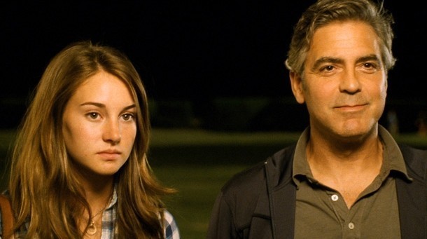 Shailene Woodley e George Clooney in una scena di The Descendants