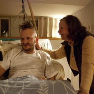 Milan Peschel e Ursula Werner in Halt auf freier Strecke, di Andreas Dresen (2011)