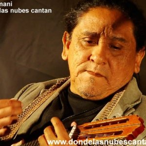 Una scena del film Inti-illimani: Dove cantano le nuvole