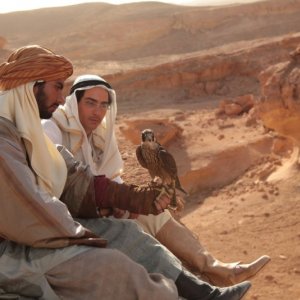 Una scena tratta dal film drammatico Il principe del deserto,