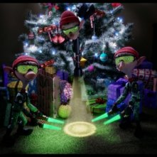 Arthur Christmas: Il figlio di Babbo Natale in 3D, tre folletti fosforescenti all'opera