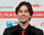 Jackson Rathbone vampiro rock 'n' roll