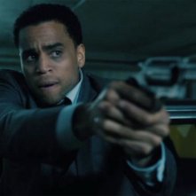 Michael Ealy in una scena del thriller fantascientifico Underworld: Il risveglio