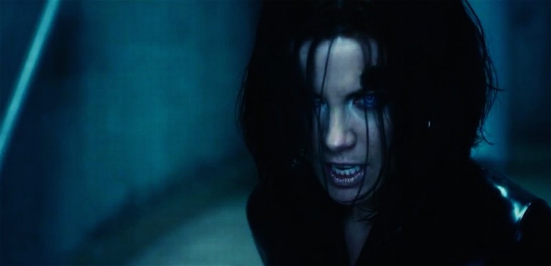 Underworld Il Risveglio Lo Sguardo Malvagio Di Kate Beckinsale In Una Scena Del Film 223142