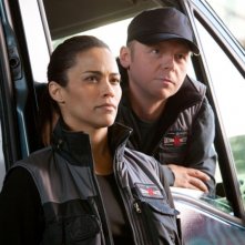 Paula Patton e Simon Pegg in una scena di Mission: Impossible - Protocollo Fantasma