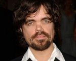 Peter Dinklage sarà Tattoo