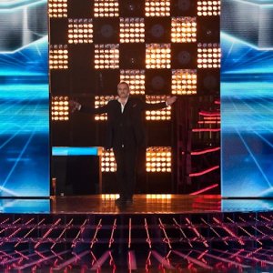 X-Factor 5: Miguel Bosè ospite della prima puntata
