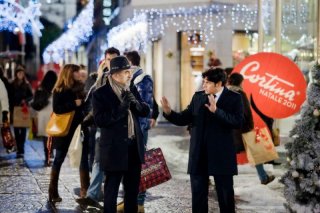 Ivano Marescotti e Dario Bandiera in una scena di Vacanze di Natale a Cortina