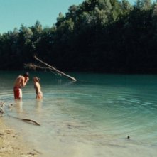 Stefania Comodin e Giacomo Zulian in una scena del film L'estate di Giacomo