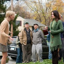 Charlize Theron in una scena di Young Adult insieme ad Elizabeth Reaser