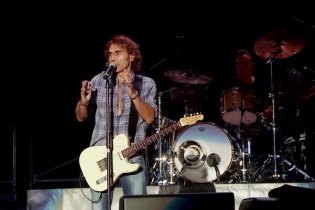 Trailer - Ligabue - Campovolo 2.0 in 3D