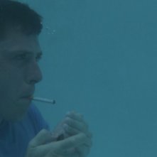 Bad Posture: Florian Brozek in una scena subacquea del film