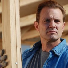 Michael Biehn in una scena dell'horror Bereavement