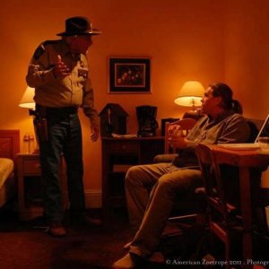 Val Kilmer insieme a Bruce Dern in una scena del thriller Twixt