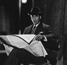 Christopher Lee in Sherlock Holmes e la valle del terrore