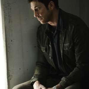 Dylan McDermott  in American Horror Story (episodio Spooky Little Girl)