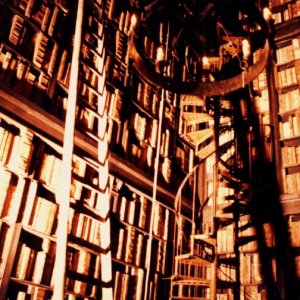 L'Arcano Incantatore: scenografia della torre Biblioteca di G. Pirrotta