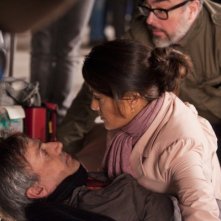 Salma Hayek e Alex de la Iglesia sul set de La chispa de la vida con José Mota