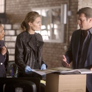 Castle: Nathan Fillion, Stana Katic e Penny Johnson Jerald nell'episodio Kill Shot