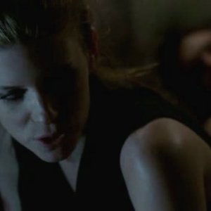 Kate Mara in American Horror Story (episodio Spooky Little Girl) con Michael Graziadei