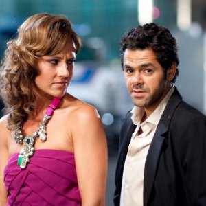 Hollywoo: Nikki Deloach e Jamel Debbouze in una scena