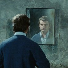 Pascal Cervo allo specchio in Dernière séance