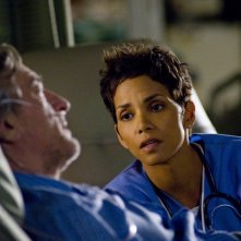 Halle Berry assiste Robert De Niro in Capodanno a New York