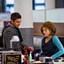 Michelle Pfeiffer e Zac Efron in Capodanno a New York, commedia corale del 2011