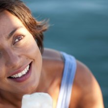 Un bel primo piano di Ambra Angiolini in una scena del film Immaturi - Il viaggio