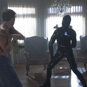 American Horror Story: Dylan McDermott nell'episodio Smoldering Children