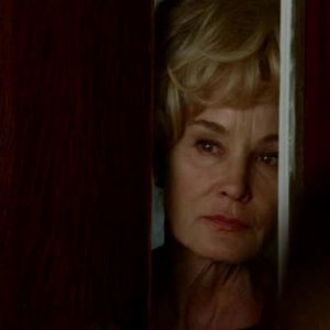 American Horror Story: Jessica Lange nell'episodio Smoldering Children