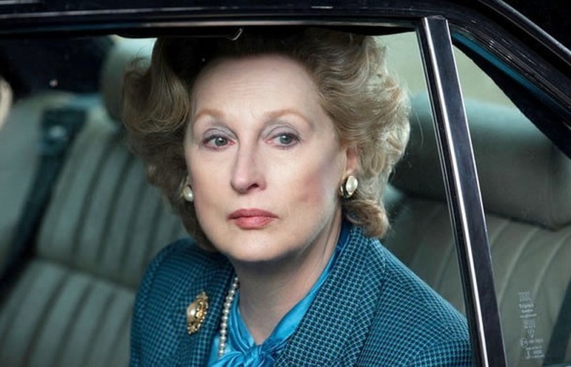 Iron Lady: Meryl Streep in auto in una scena del film